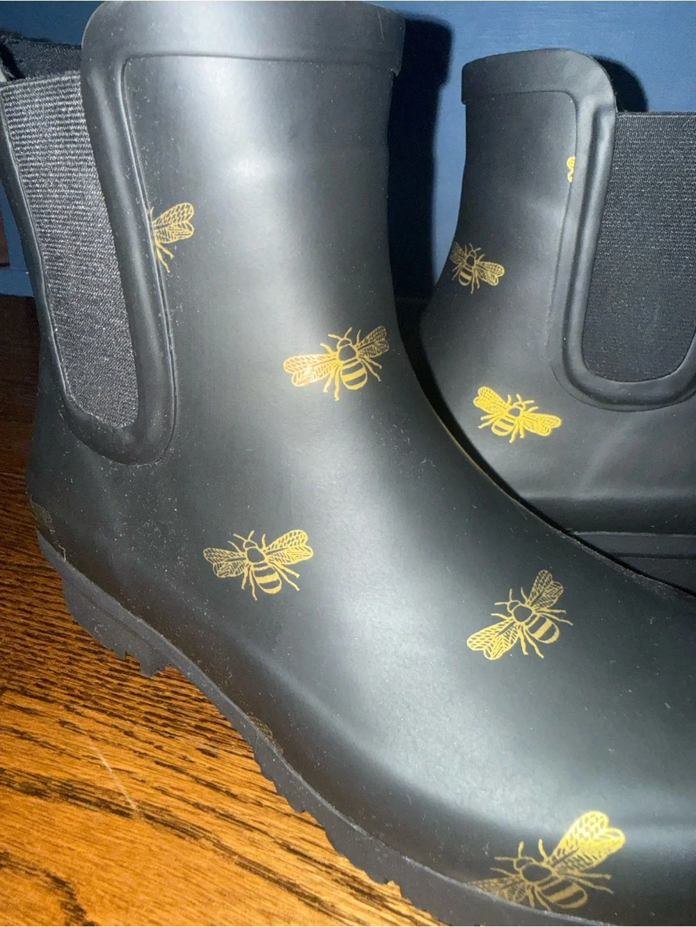 Roma Women’s Black Rain Chelsea Boots with Gold Bee Print